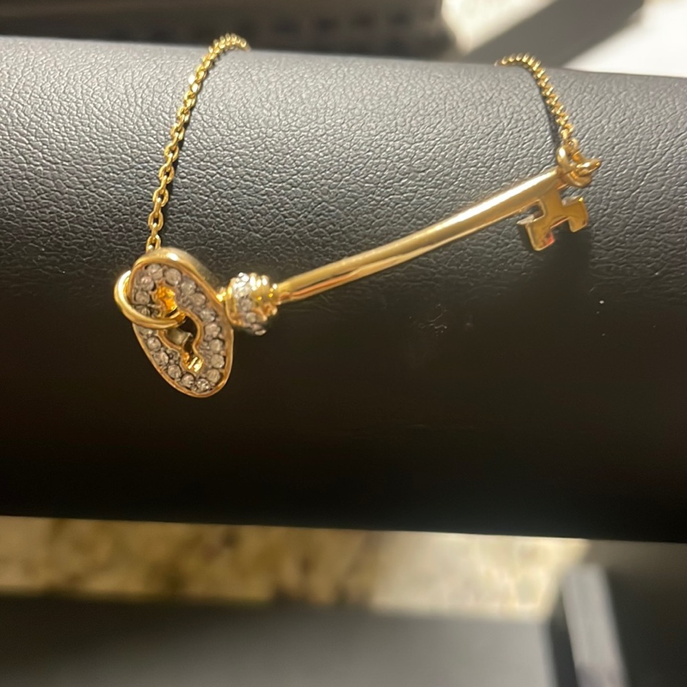 Juicy Key bracelet